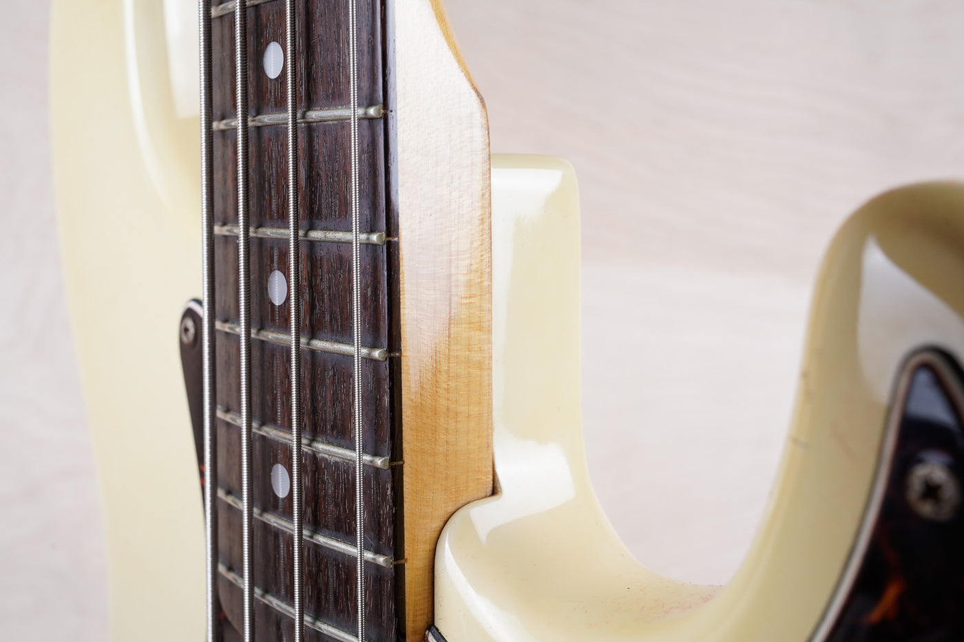Tokai Jazz Sound AJB45 MIJ 1984 Olympic White Vintage Japan Bass w/ Bag