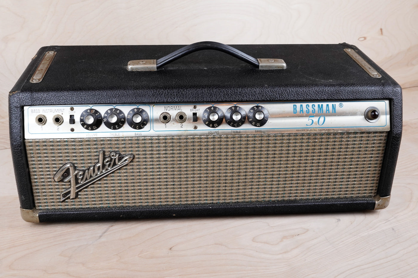 Fender Bassman 50 2-Channel 50-Watt Guitar Amp Head 1976 Silverface Vintage Tube Amplifier - 3 Prong