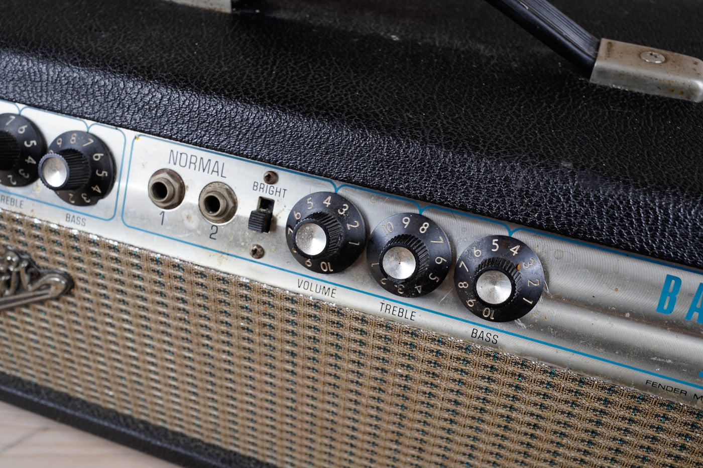 Fender Bassman 50 2-Channel 50-Watt Guitar Amp Head 1976 Silverface Vintage Tube Amplifier - 3 Prong