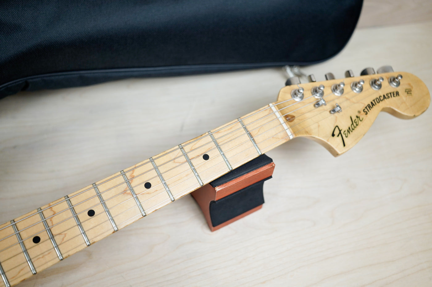 Fender American Special Stratocaster 2010 Sunburst w/ Bag