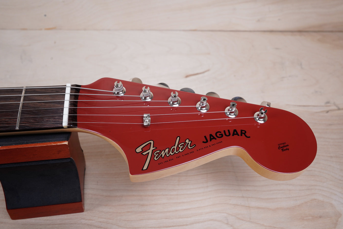 Fender FSR Traditional II '60s Jaguar MIJ 2024 Dakota Red Japan Exclusive w/ Bag