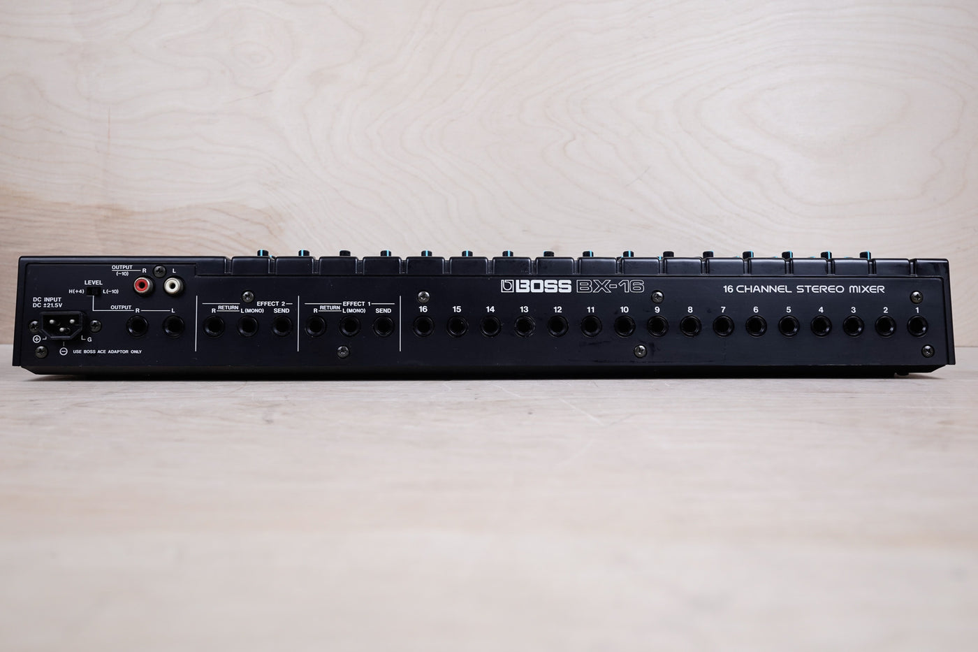 Boss BX-16 16-Channel Stereo Mixer Black Made in Japan w/ Power Supply
