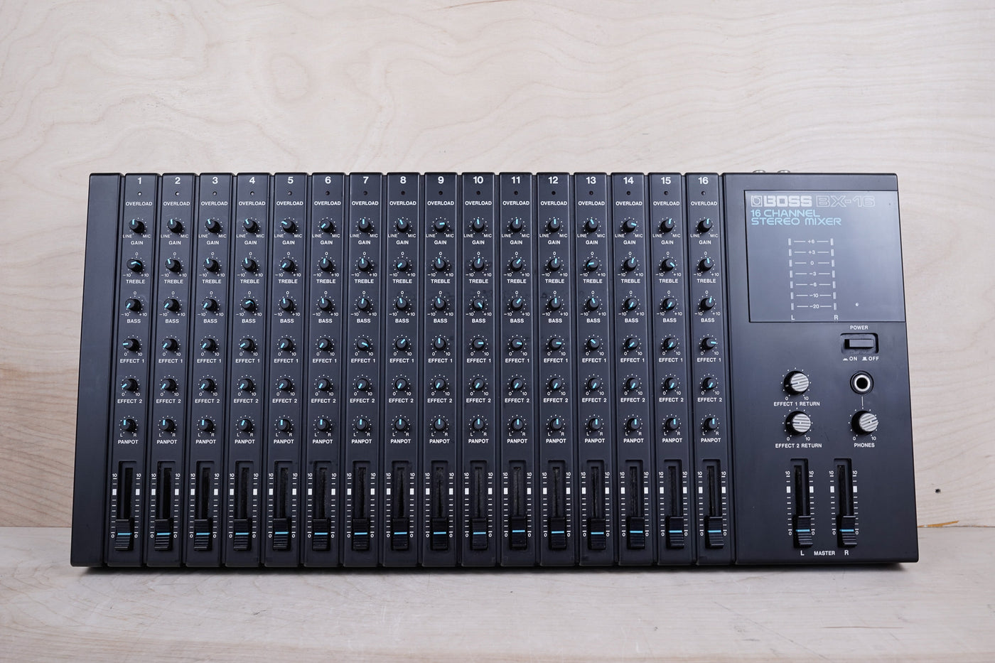 Boss BX-16 16-Channel Stereo Mixer Black Made in Japan w/ Power Supply