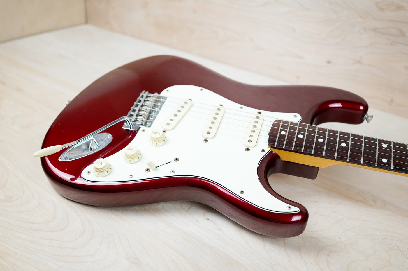 Fender Japan Exclusive Classic '60s Stratocaster MIJ 2015 Old Candy Apple Red w/ Hard Case