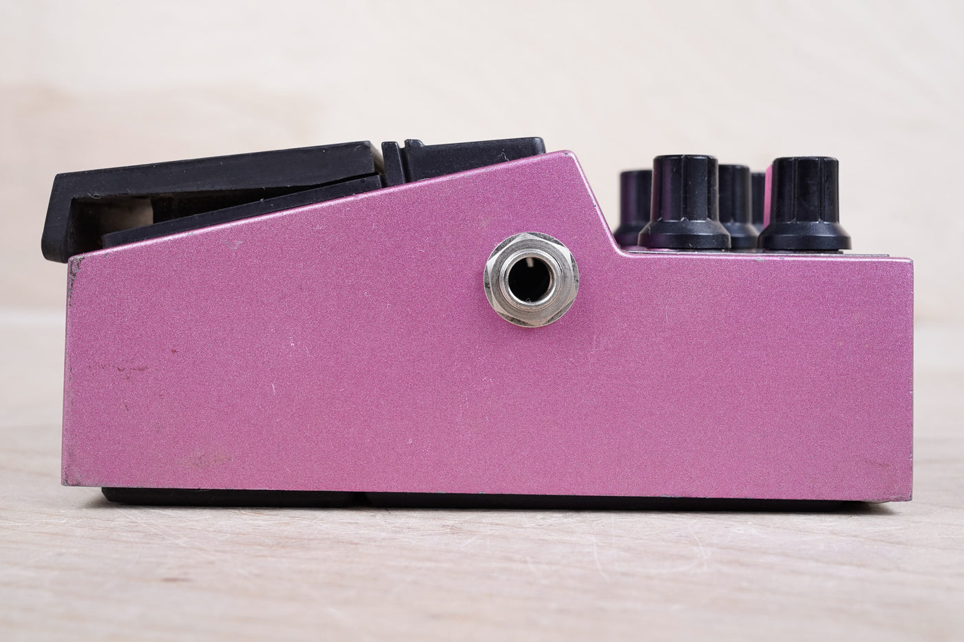 Maxon BDC-01 Bass Chorus 1980s Pink Vintage Made in Japan MIJ