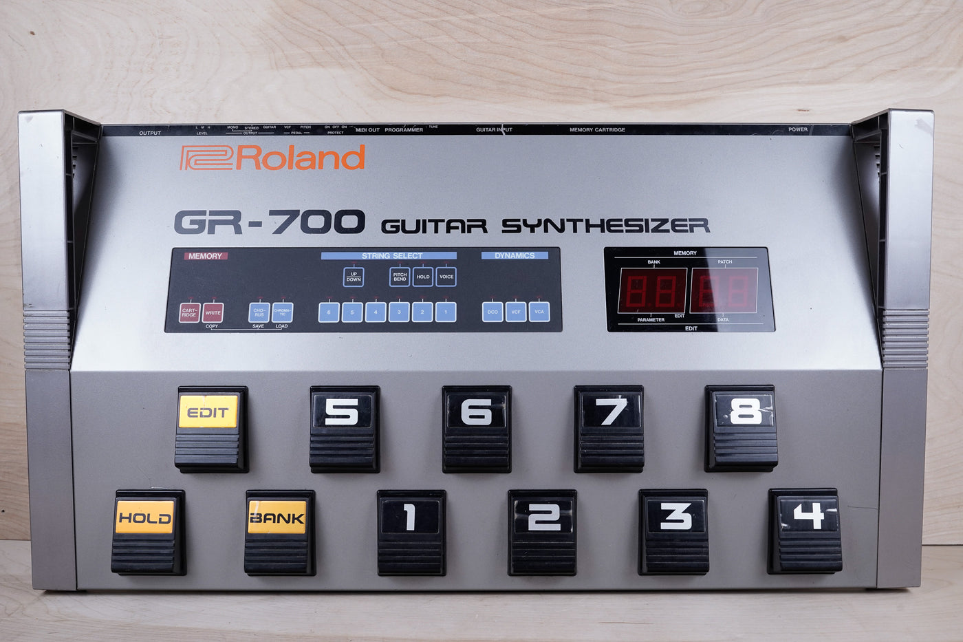 Roland GR-700 Programmable Analog Guitar Synthesizer Pedal 1986 Made in Japan MIJ