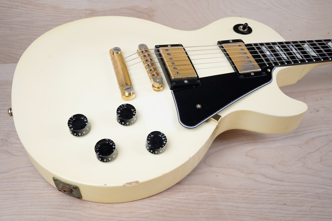 Gibson Les Paul Studio 2004 Alpine White w/ OHSC