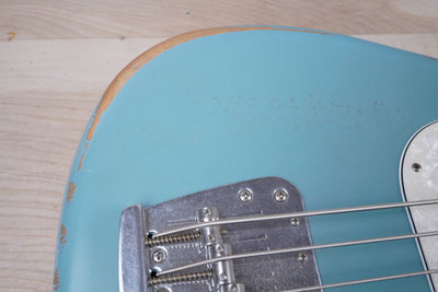 Fender JMJ Justin Meldal-Johnsen Road Worn Signature Mustang Bass 2019 Faded Daphne Blue w/ Bag