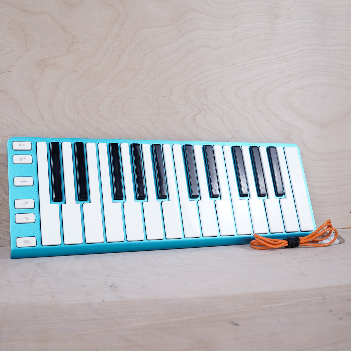 CME Xkey 25-Key Mobile USB Keyboard MIDI Controller Blue