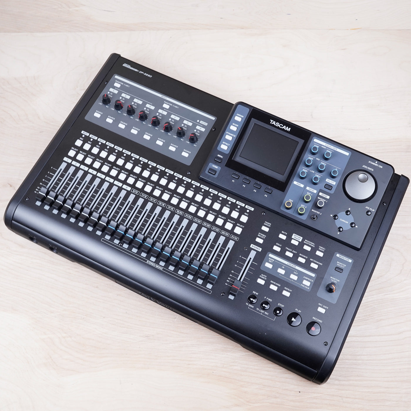 TASCAM DP-32SD 32-track Digital Portastudio Black w/ Power Supply