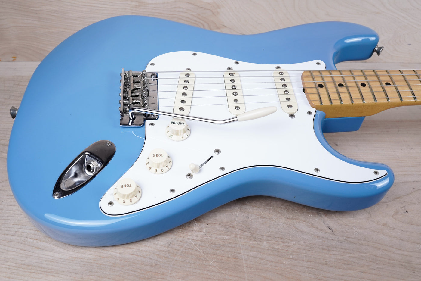 Fender MIJ Hybrid '68 Stratocaster 2020 California Blue Made in Japan w/ Bag