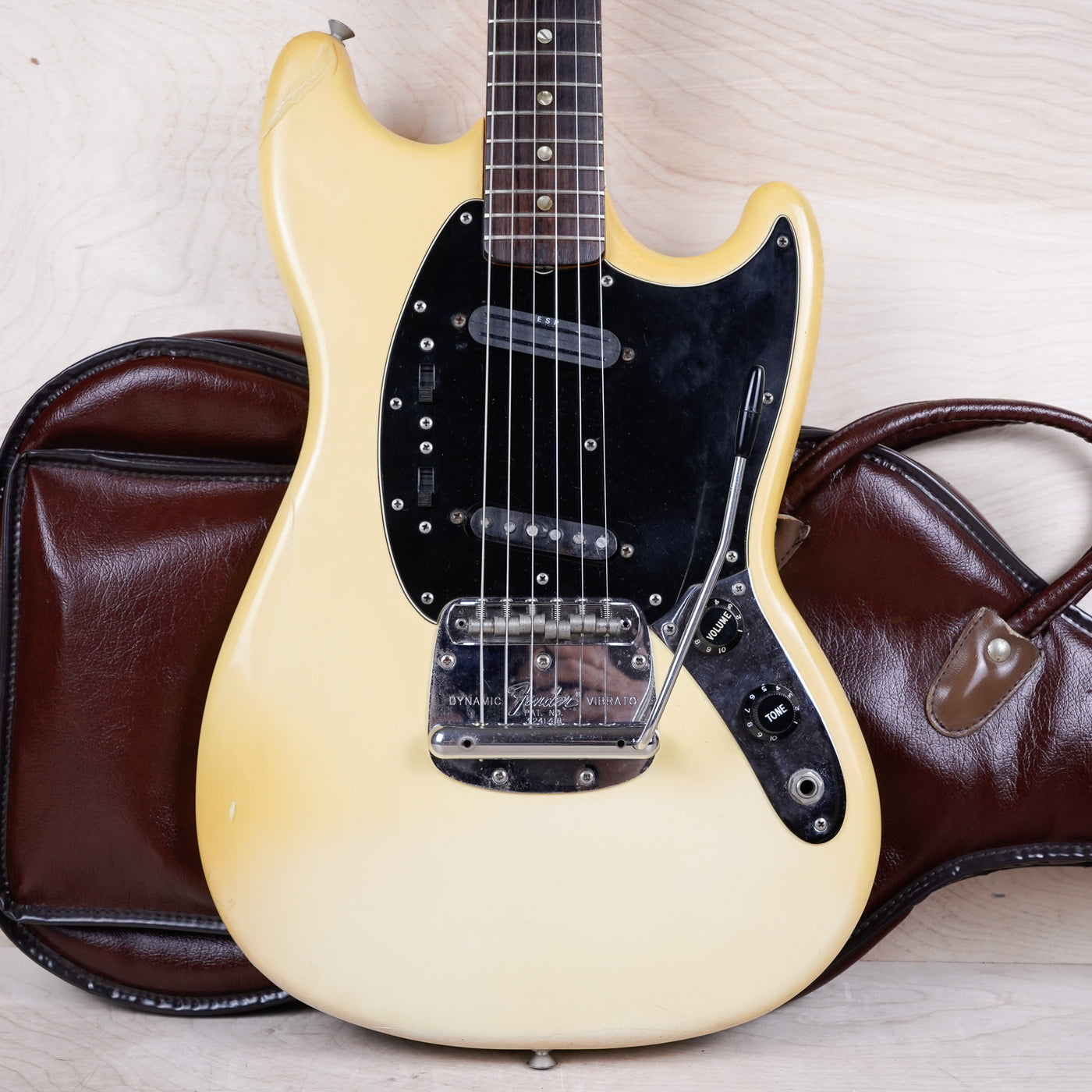Fender Mustang 1978 Olympic White Vintage USA w/ Bag