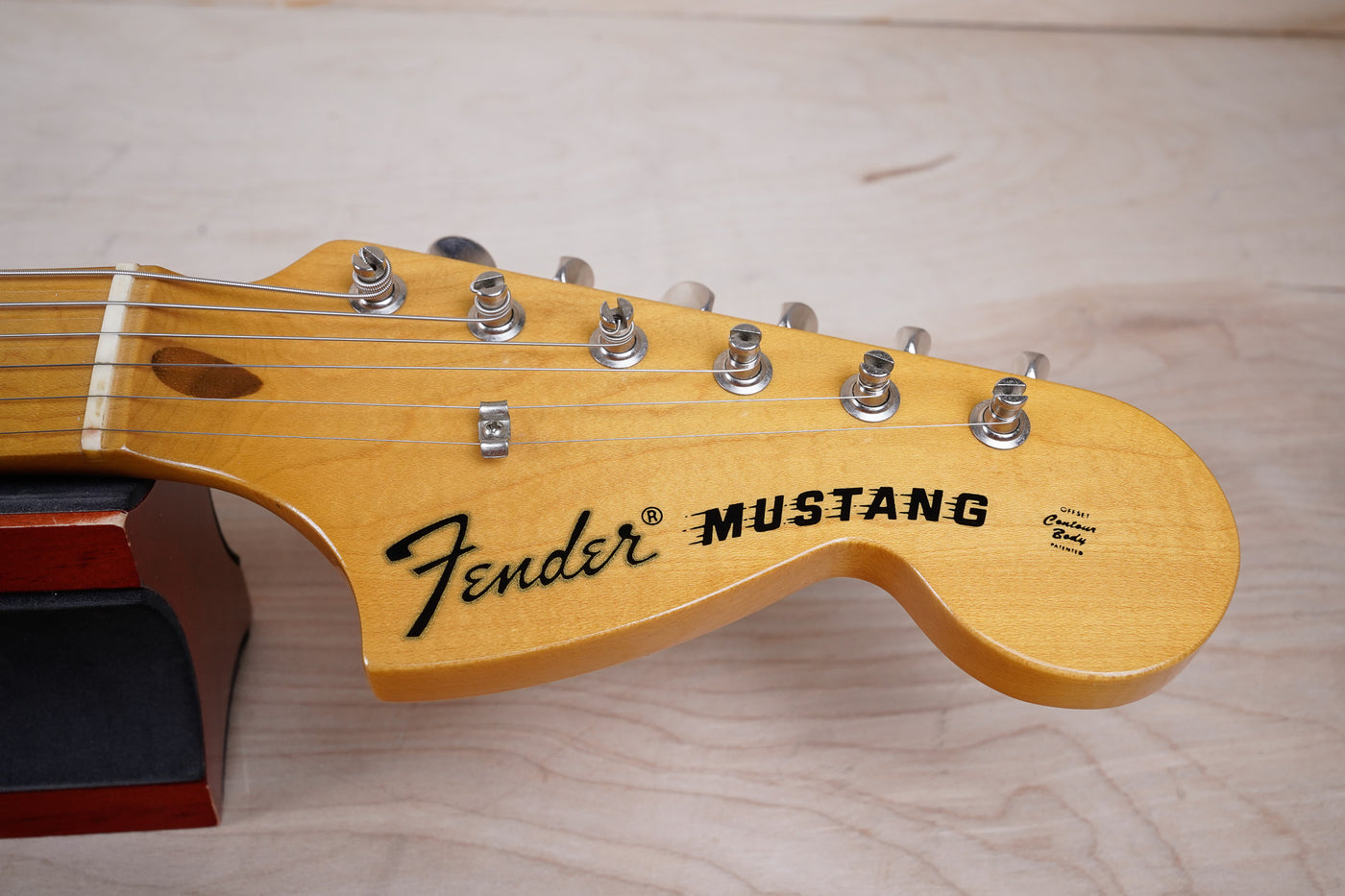 Fender MG-77 Mustang MIJ 2010 Natural '77 Reissue Made in Japan w/ Bag