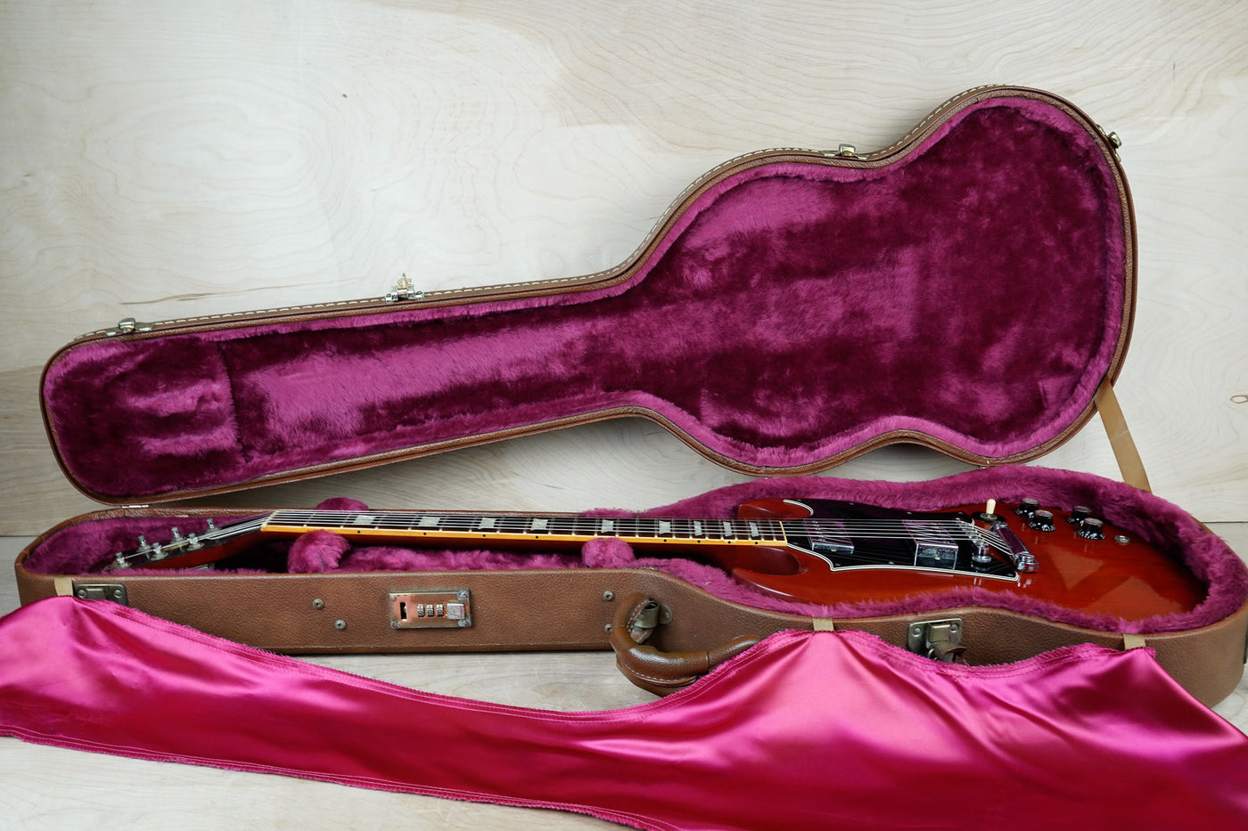 Gibson SG Standard 1999 Heritage Cherry w/ OHSC