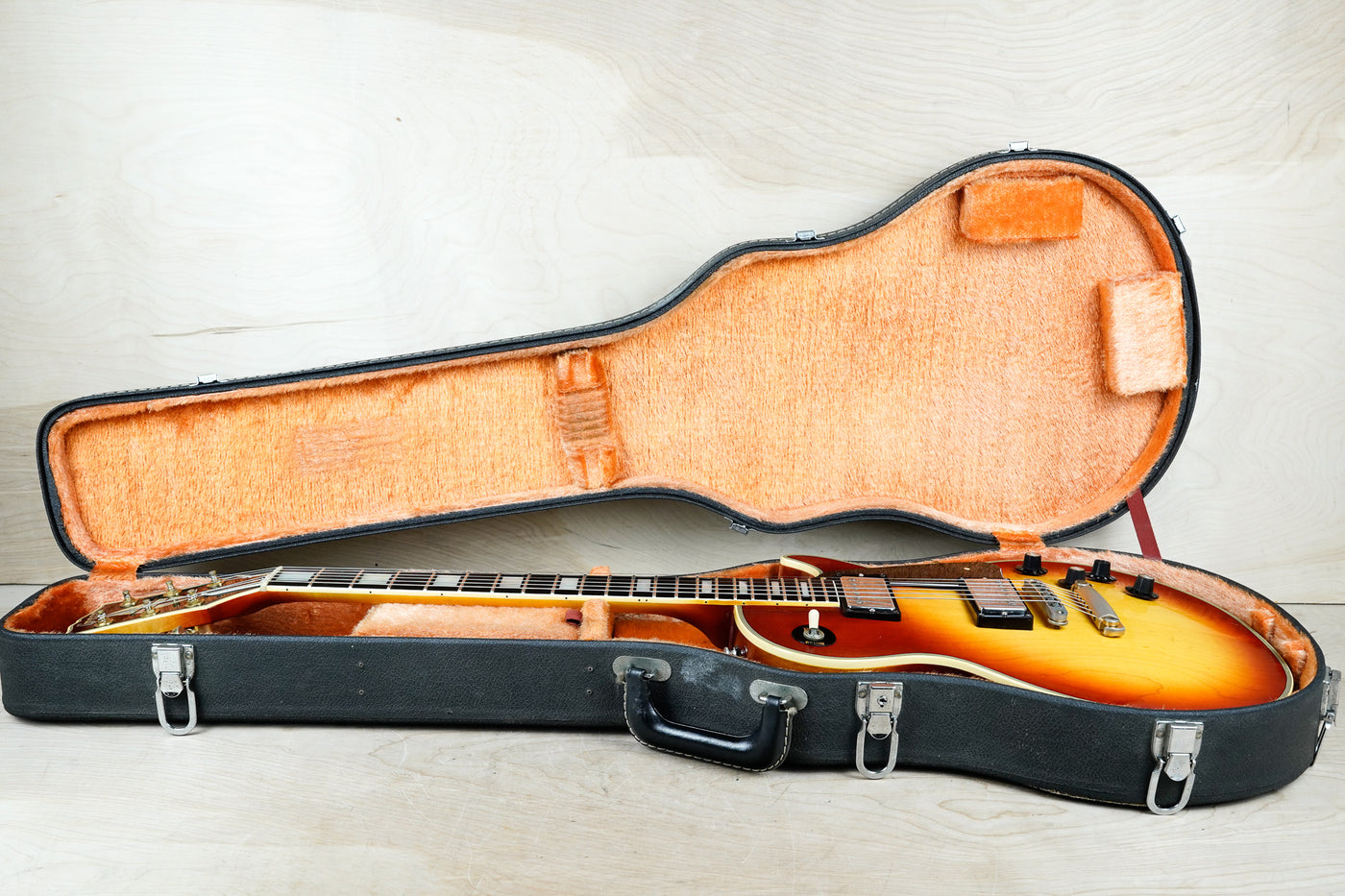 Greco EG-1000 MIJ 1977 Red Sunburst Maxon U-3000 Pickups Vintage Made in Japan LPC w/ Hard Case