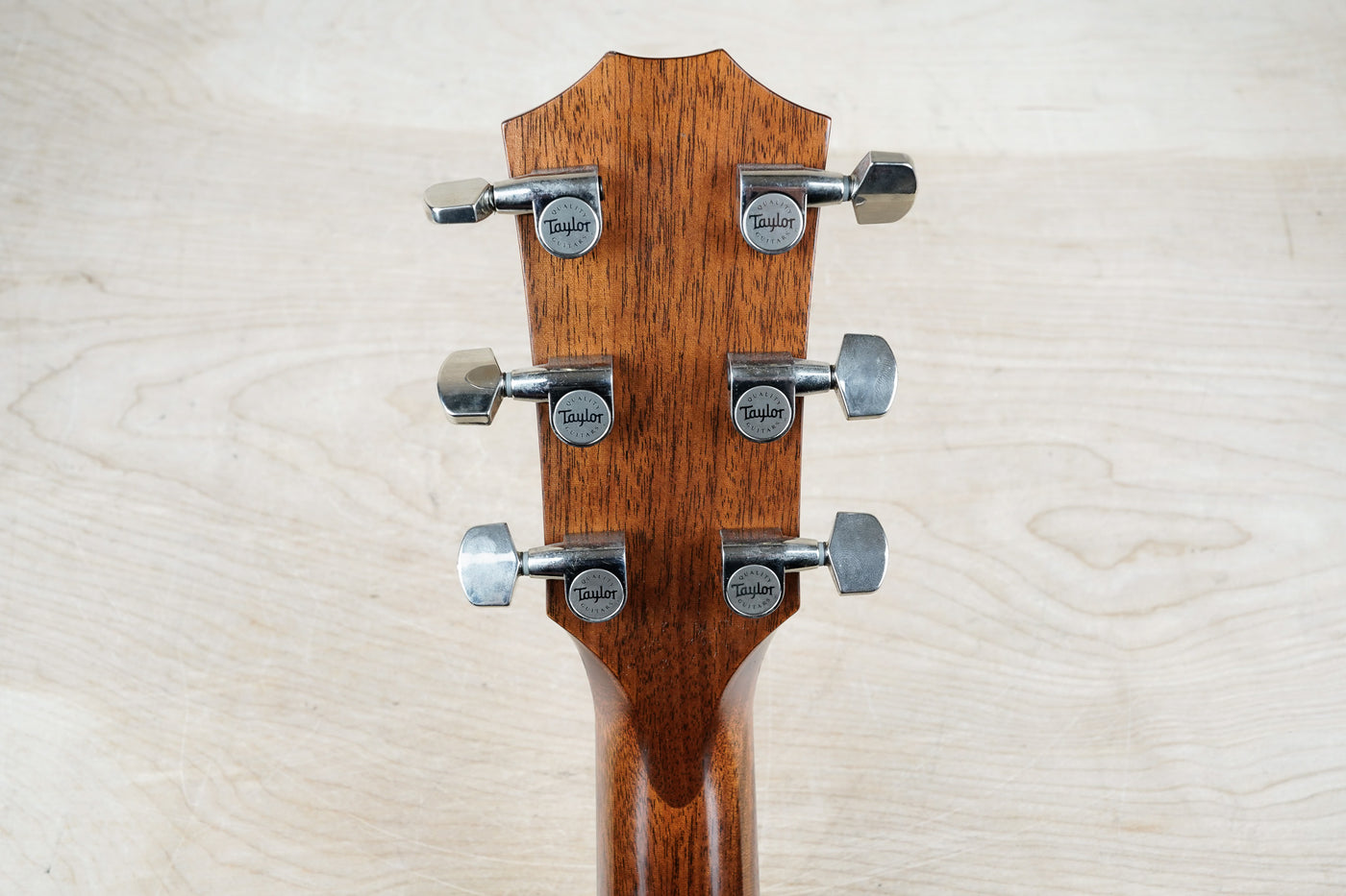 Taylor 322ce Tasmanian Blackwood 2016 Shaded Edgeburst USA w/ OHSC