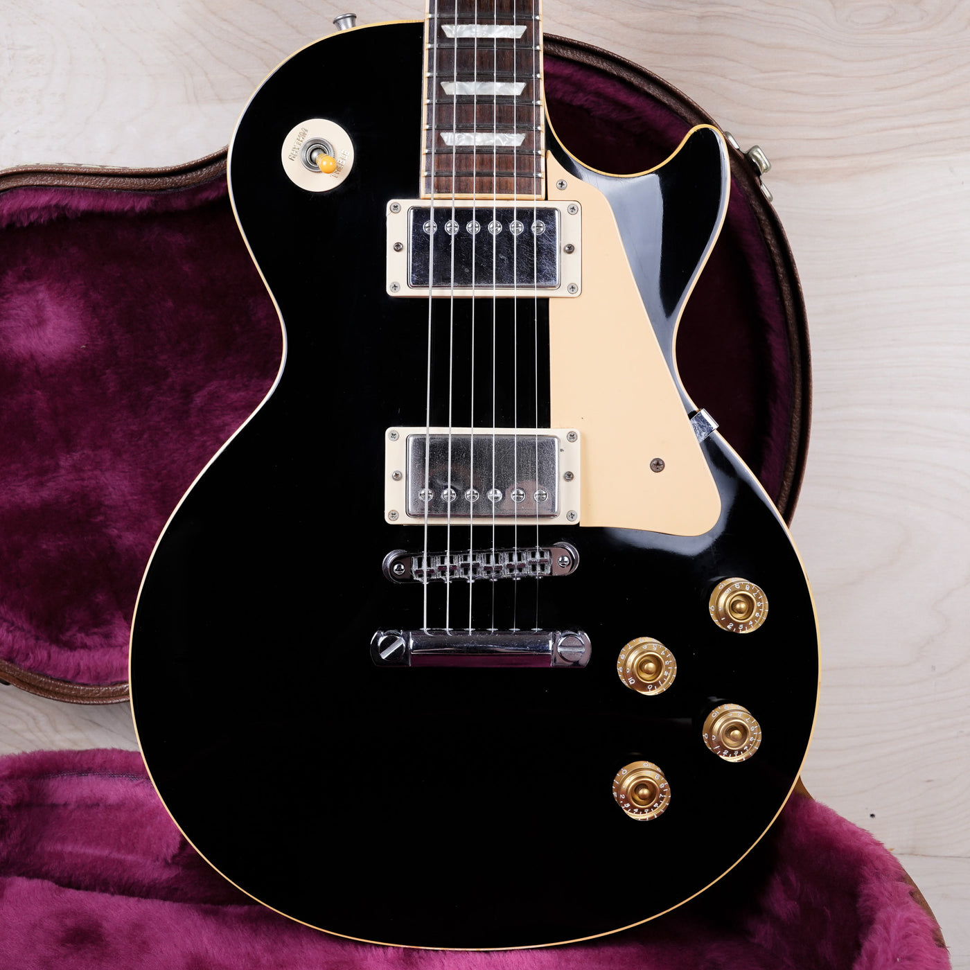 Gibson Les Paul Standard 1999 Ebony w/ OHSC