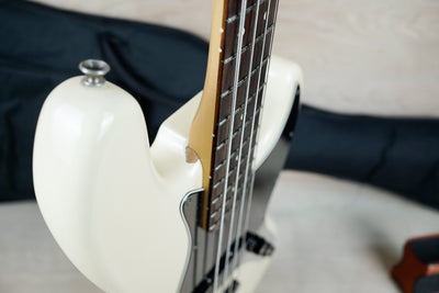 Fender American Special Jazz Bass 2010 Olympic White w/ Bag