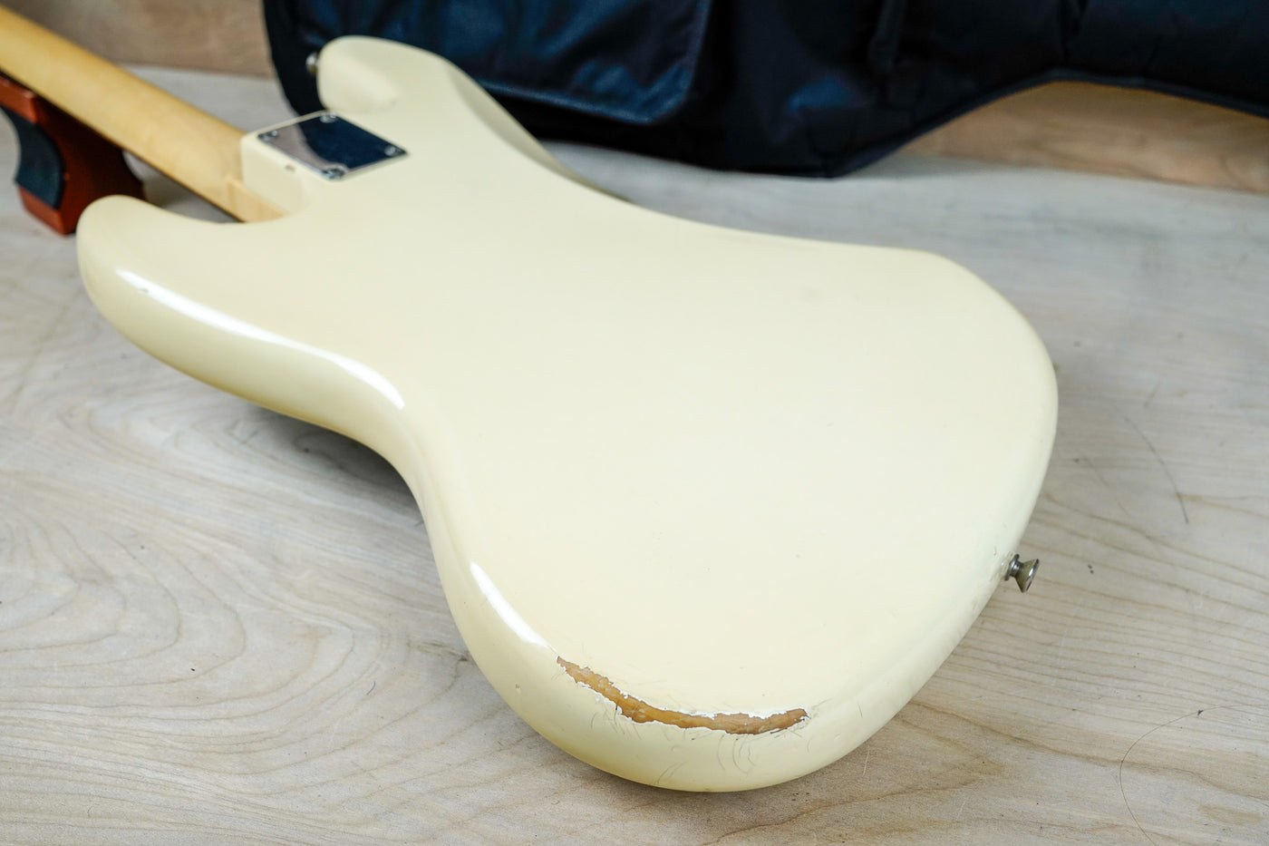 Fender American Special Jazz Bass 2010 Olympic White w/ Bag