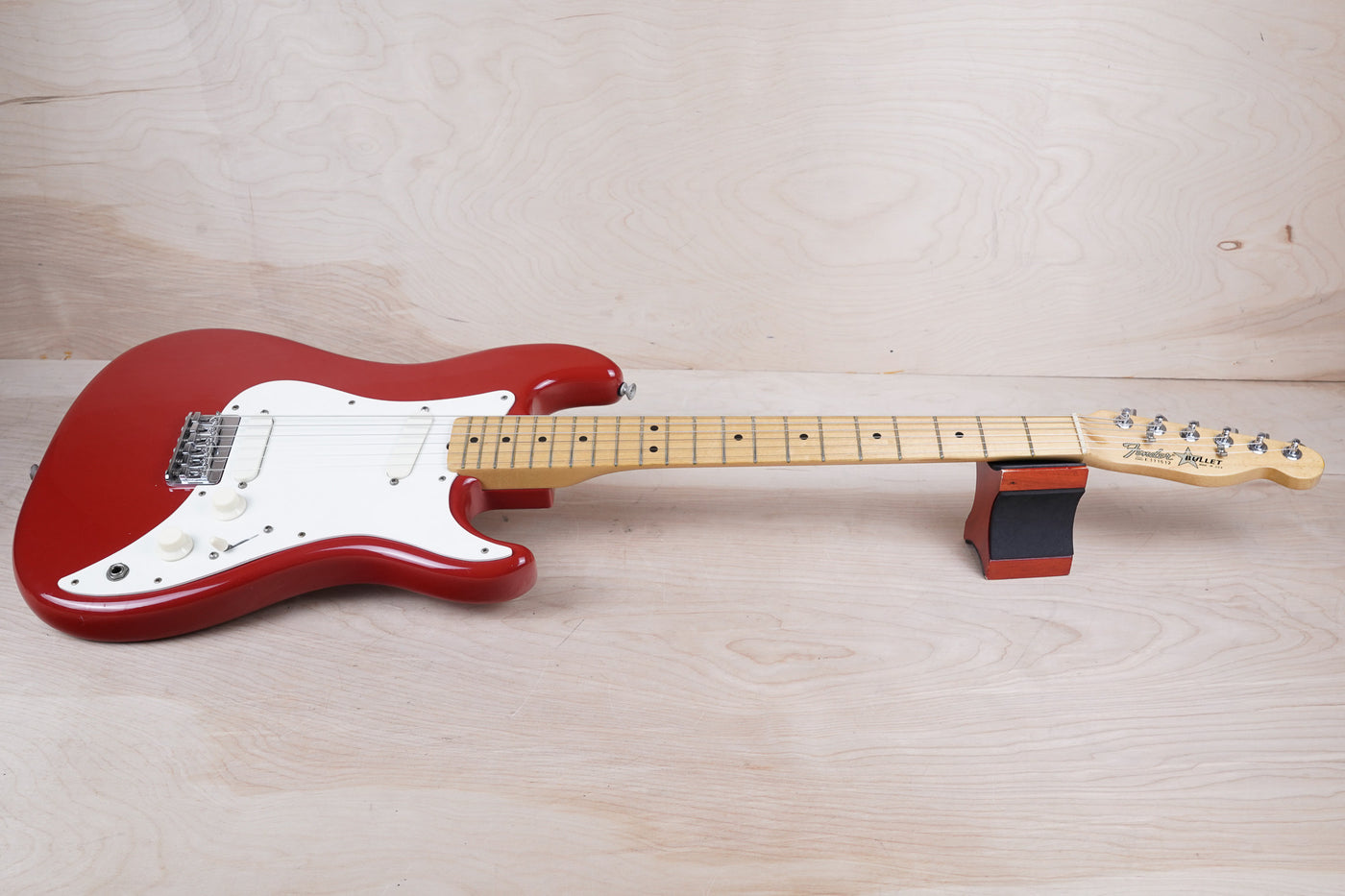 Fender Bullet S-2 1983 Red USA Vintage w/ OHSC