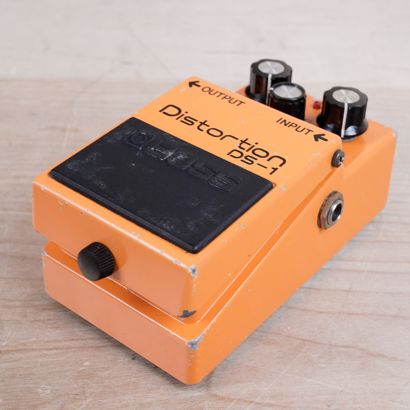 Boss DS-1 Distortion (Black Label, Long Dash) 1981 Orange ACA Made in Japan MIJ