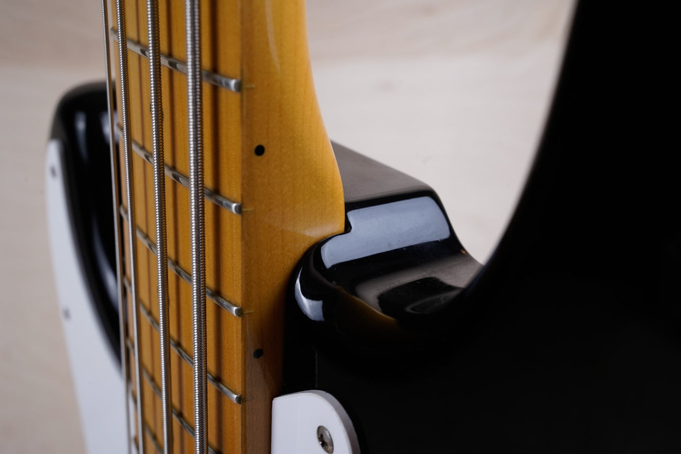 Fender PB57-65LH Precision Bass Reissue Left Handed CIJ 2006 Black w/ Bag