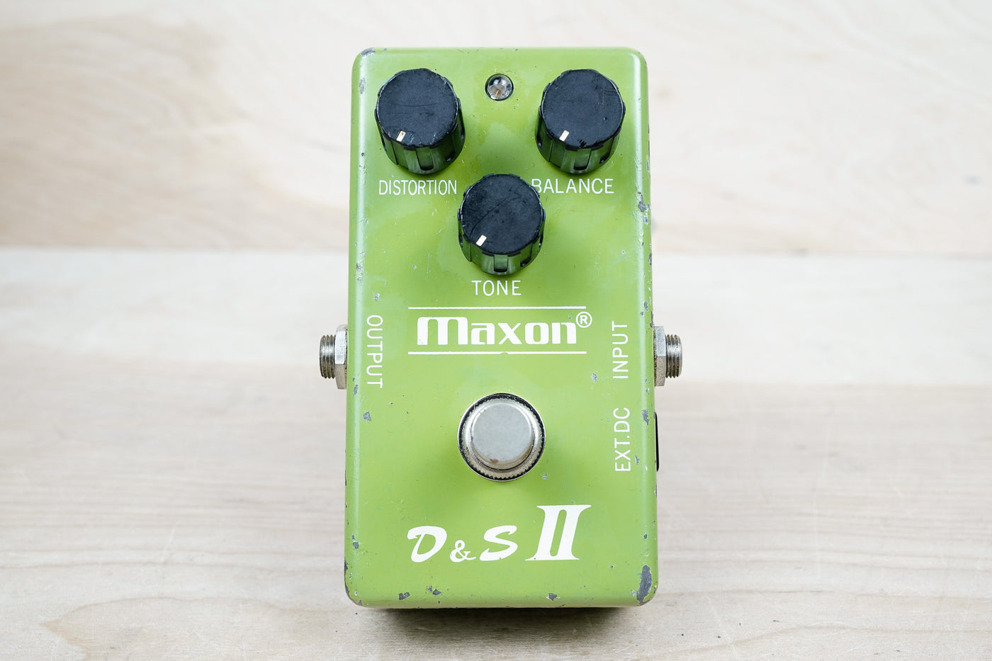 Maxon D&S II 1970s Light Green Distortion and Sustainer Vintage Made in Japan MIJ