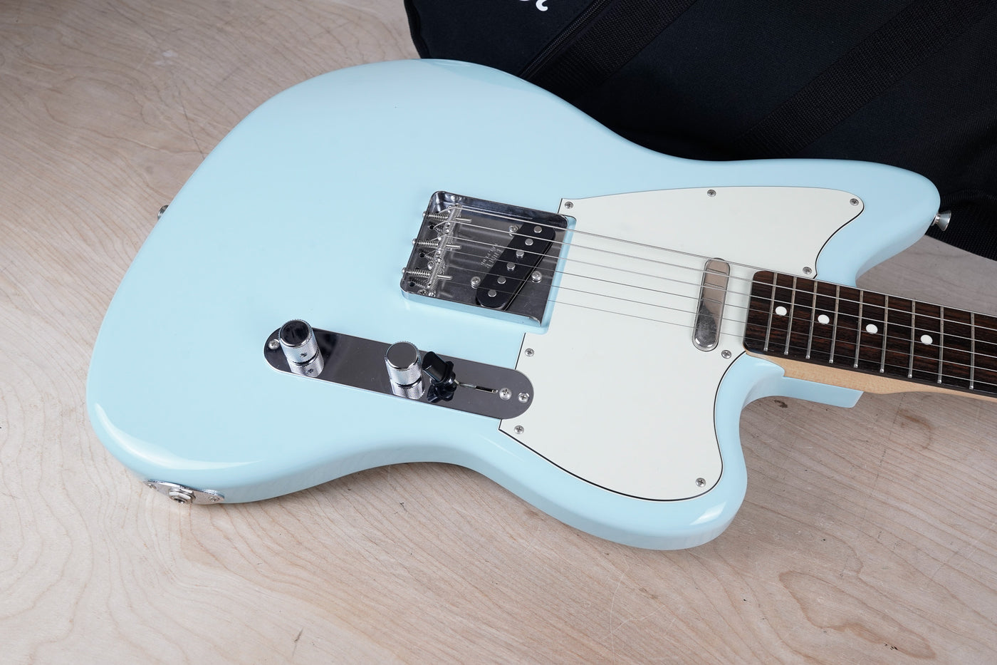 Fender Limited Offset Telecaster MIJ 2021 Daphne Blue Made in Japan w/ Bag