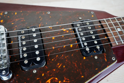 Gibson Flying V '67 1997 Cherry Seynour Duncan Pickups w/ OHSC