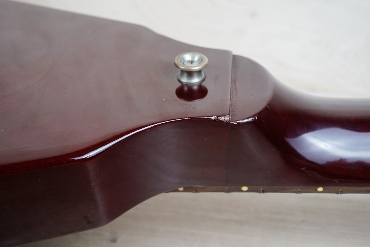Gibson Flying V '67 1997 Cherry Seynour Duncan Pickups w/ OHSC