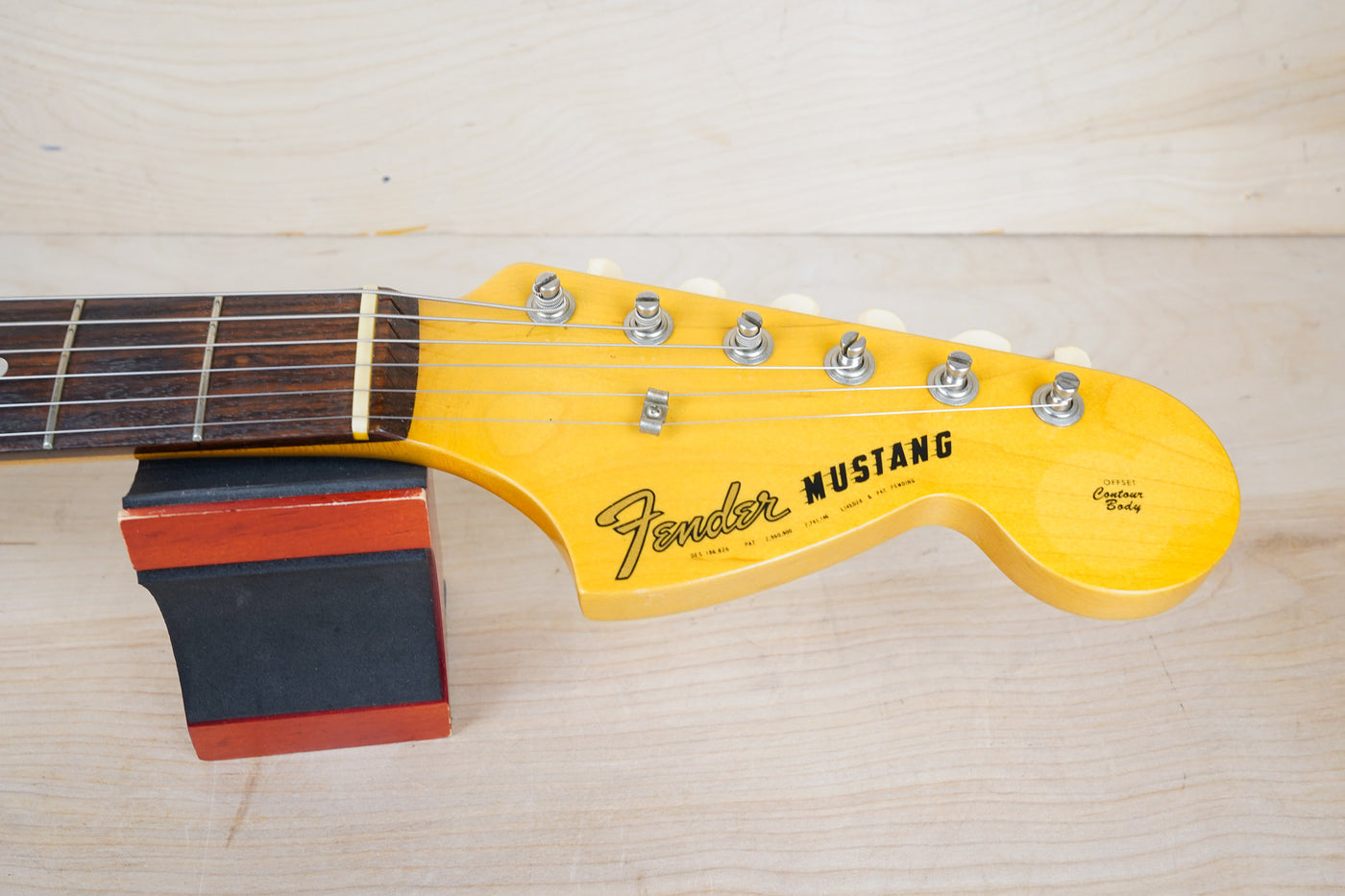 Fender MG-65 Mustang Reissue CIJ 2006 Vintage White Seymour Duncan Humbucker Japan w/ Bag
