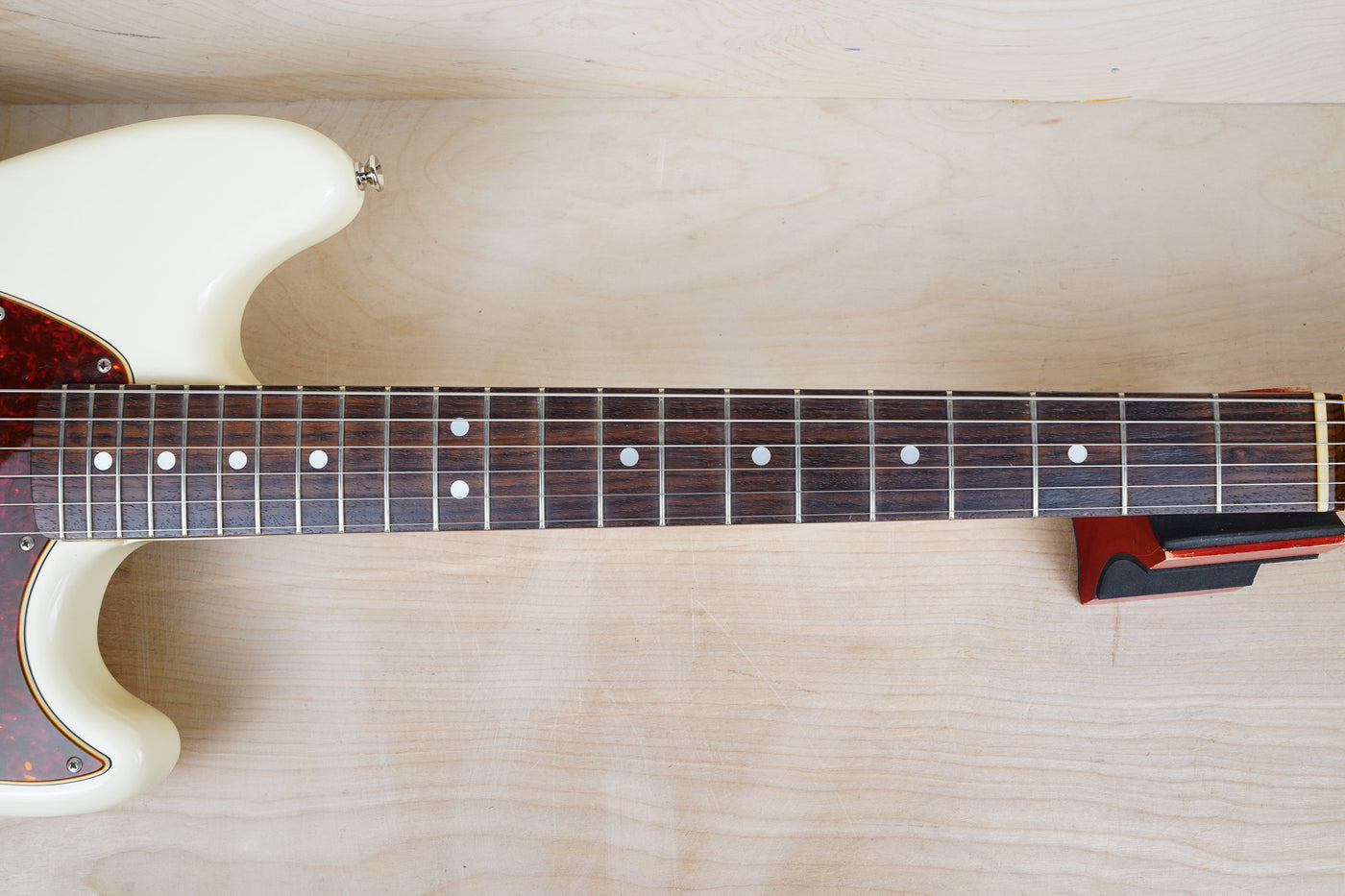 Fender MG-65 Mustang Reissue CIJ 2006 Vintage White Seymour Duncan Humbucker Japan w/ Bag
