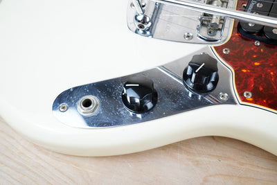 Fender MG-65 Mustang Reissue CIJ 2006 Vintage White Seymour Duncan Humbucker Japan w/ Bag