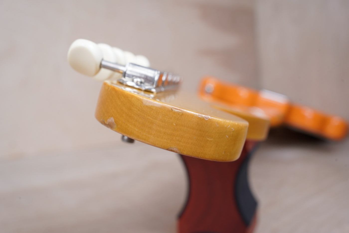 Fender MG73-CO Competition Mustang Reissue CIJ 2008 Capri Orange Japan w/ Bag