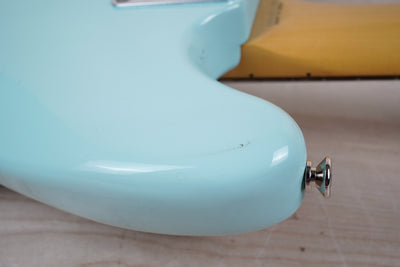 Fender MG-69 Mustang Reissue MIJ 1997 Sonic Blue Made in Japan w/ Bag