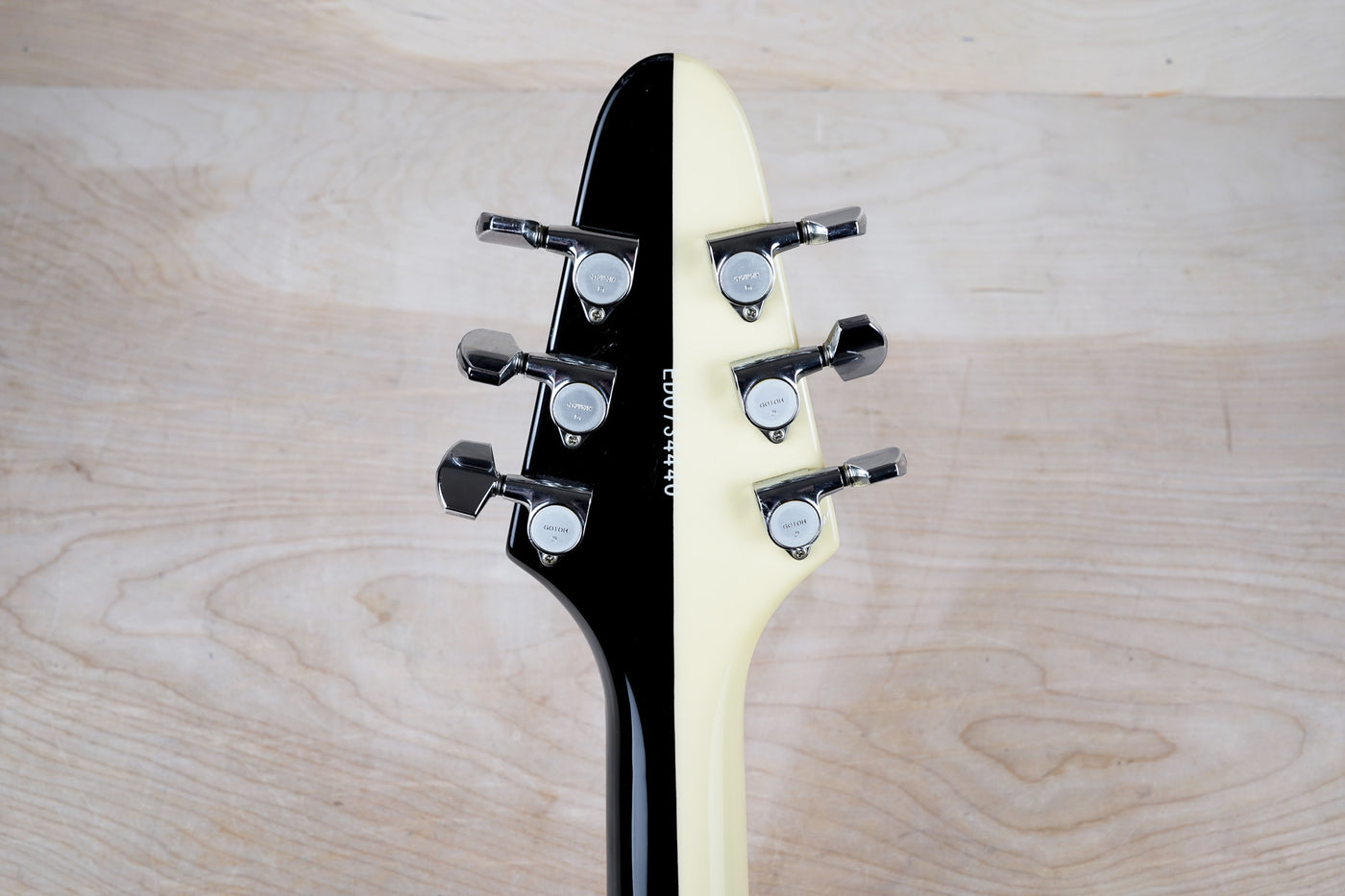 ESP Edwards E-FV-125WB Michael Schenker Signature Flying V 2007 Black and White w/ Bag