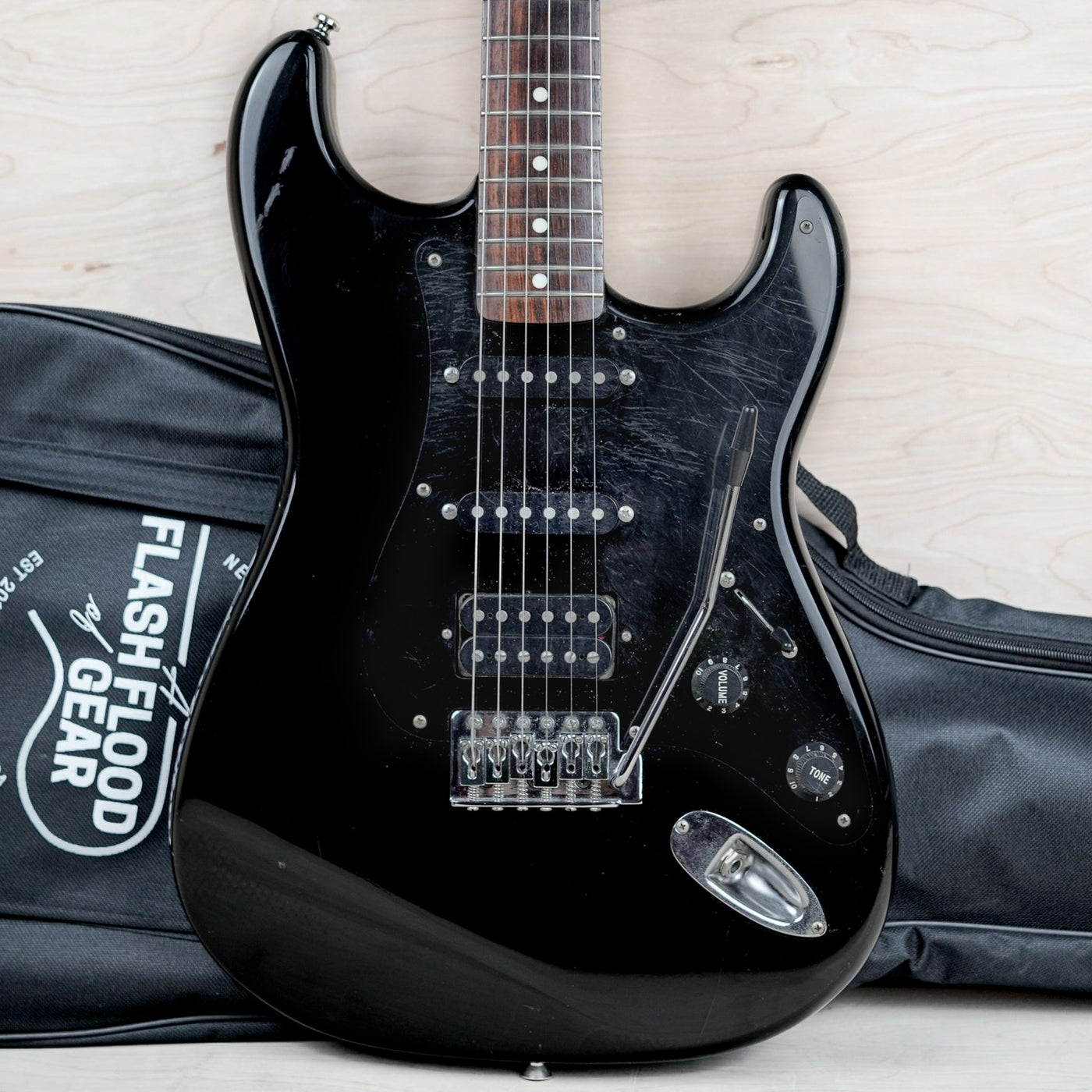 Fender ST-456 Boxer Series Stratocaster MIJ 1986 Black Vintage Made in Japan w/ Bag