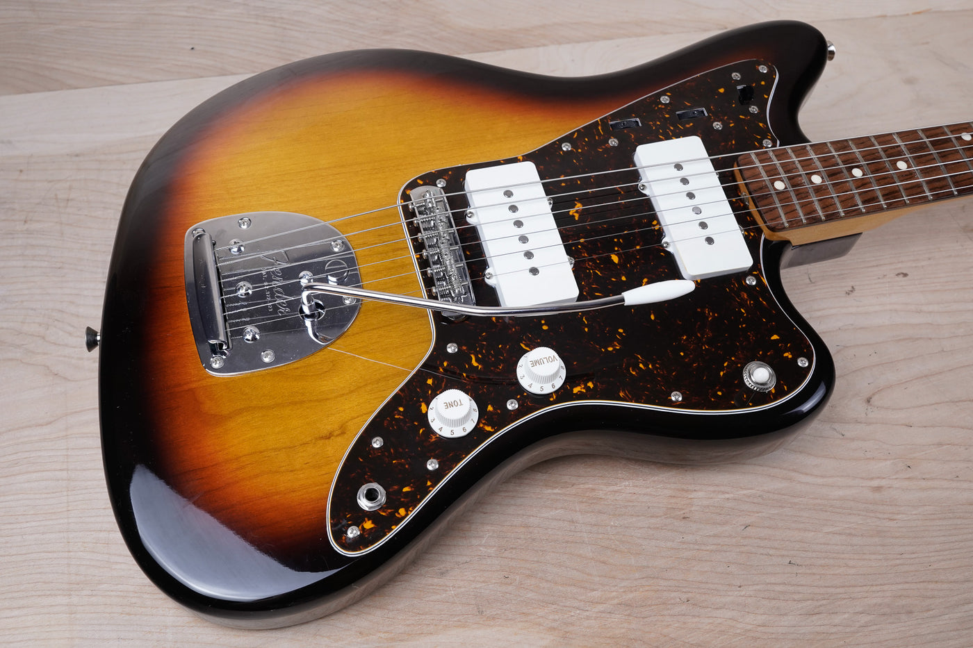 Fender JM-66 Jazzmaster Reissue MIJ 2008 Sunburst Made in Japan w/ Bag