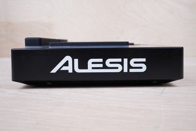 Alesis SamplePad 4 Compact 4-Pad Percussion and Sample-Triggering Instrument