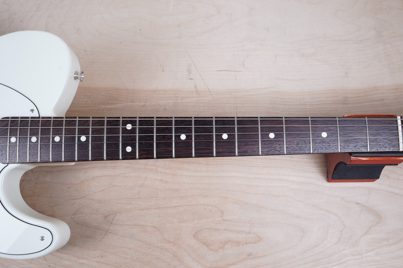 Fender Traditional II '60s Telecaster MIJ 2023 Olympic White w/ Blue Competition Stripe w/ Bag