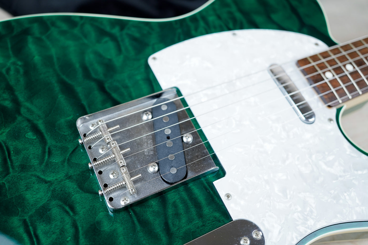 激安通販 Japan Fender TLB Maple Quilted green エレキギター