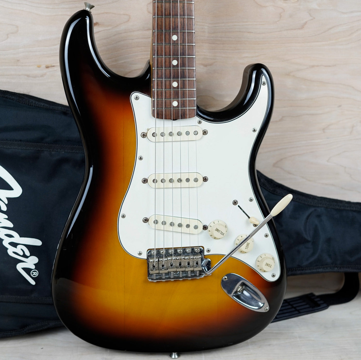 Fender ST-62M Stratocaster MIJ Medium Scale Strat 1993 Sunburst Made in Japan w/ Bag