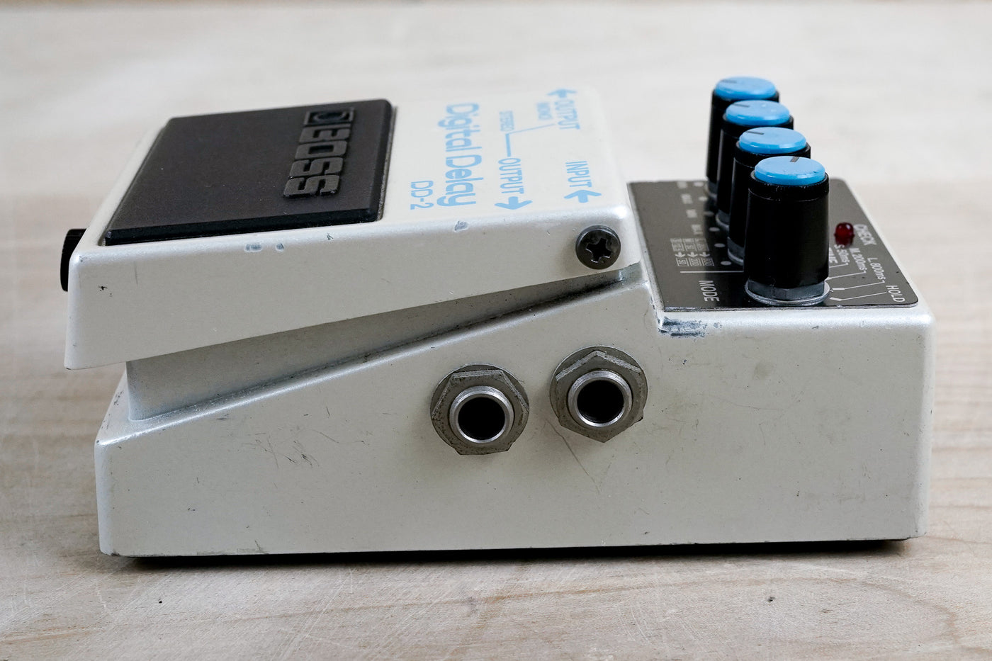 Boss DD-2 Digital Delay 1985 Long Chip Version Vintage Made in Japan MIJ