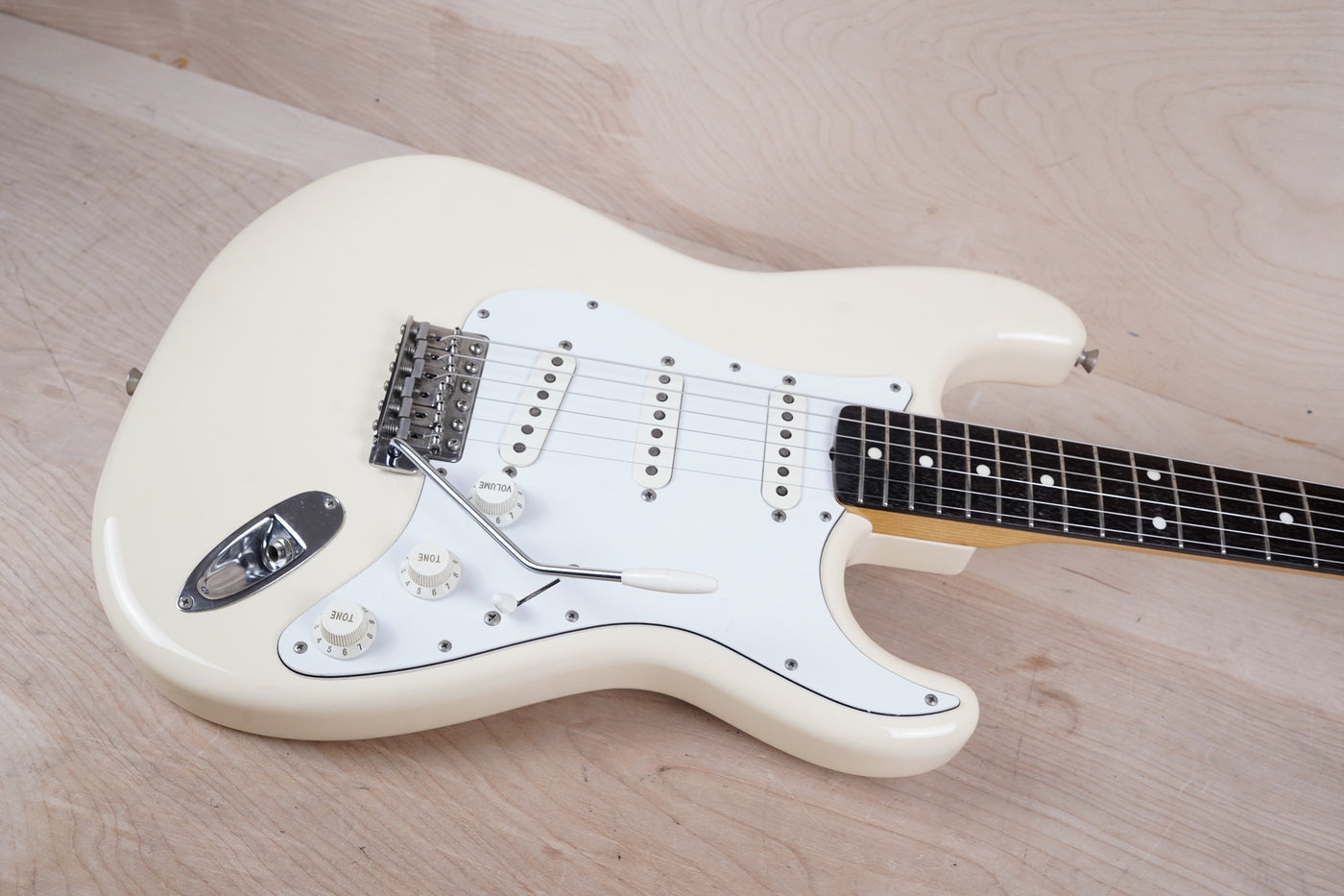 Fender ST62-US Stratocaster Reissue 2012 Vintage White USA Pickups Made in Japan w/ Bag