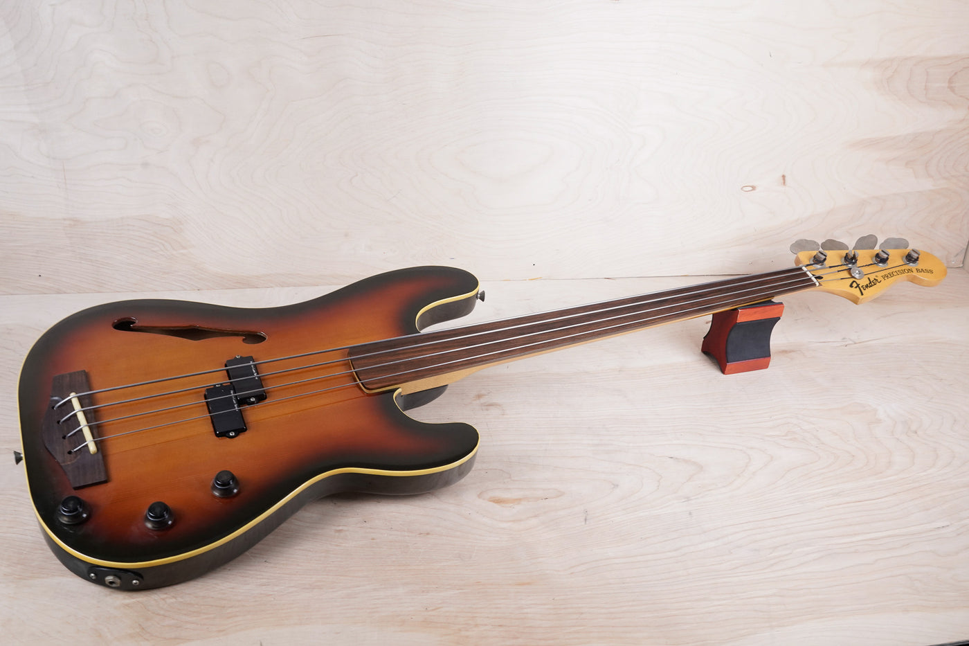 Fender PBAC-950FL Precision Bass Semi-Hollow Body MIJ 1990 Sunburst Fretless Made in Japan w/ Bag