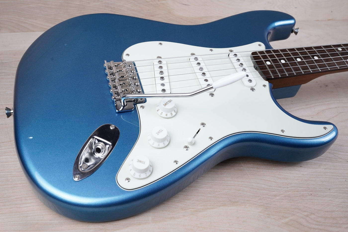 Fender Traditional '60s Stratocaster Roasted Neck MIJ 2021 Lake Placid Blue Matching Headstock Japan Exclusive w/ Bag