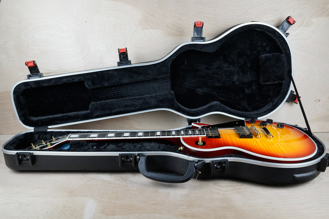 Tokai Love Rock Custom LC224S MIJ 2022 Cherry Sunburst Made in Japan Flame Top w/ OHSC