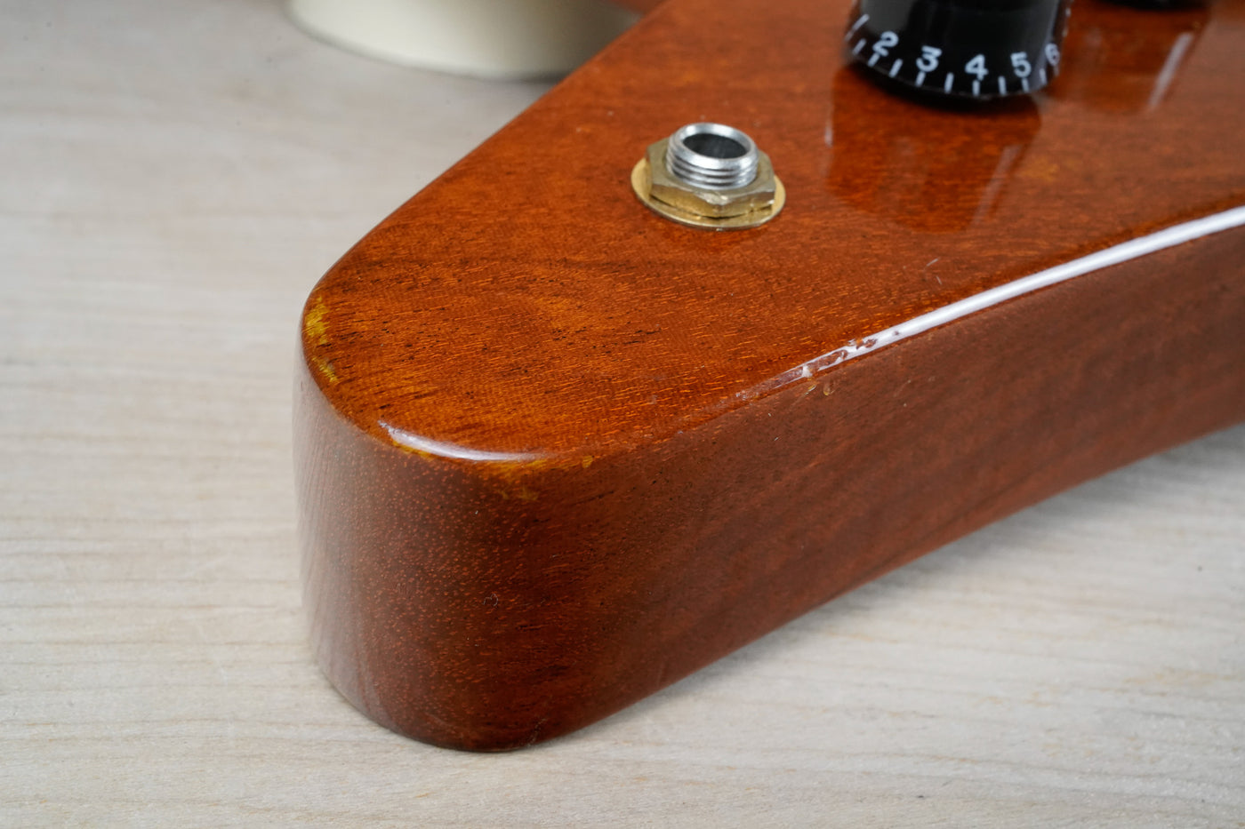 Gibson Moderne XL 2012 Translucent Amber w/ OHSC