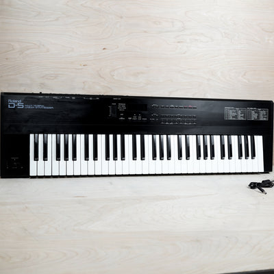 Roland D-5 61-Key Multi-Timbral Linear Synthesizer 1990