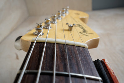 Fender American Vintage '65 Reissue Stratocaster w/ Fender '59 Reissue Neck 2013 Shoreline Gold AVRI w/ OHSC